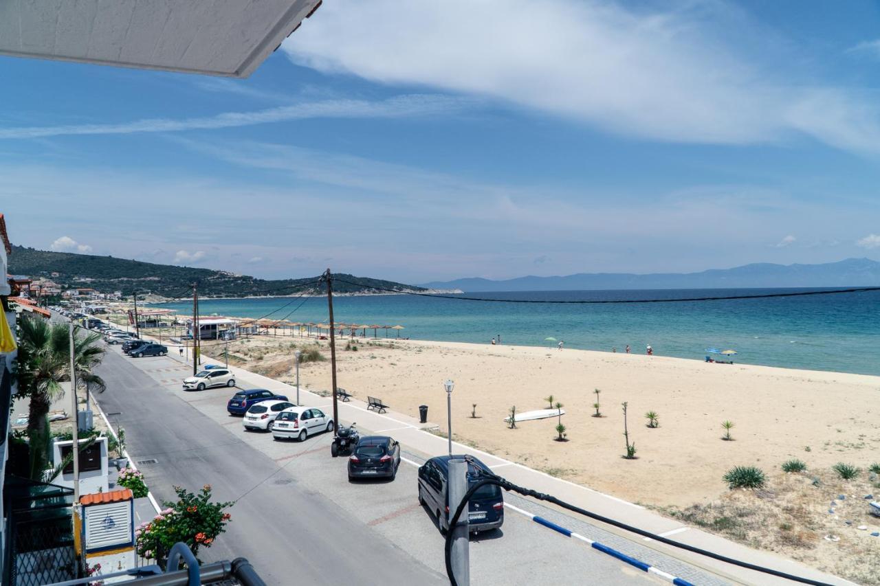 Cocoon Hotel-Beach Bar Sarti Exterior photo